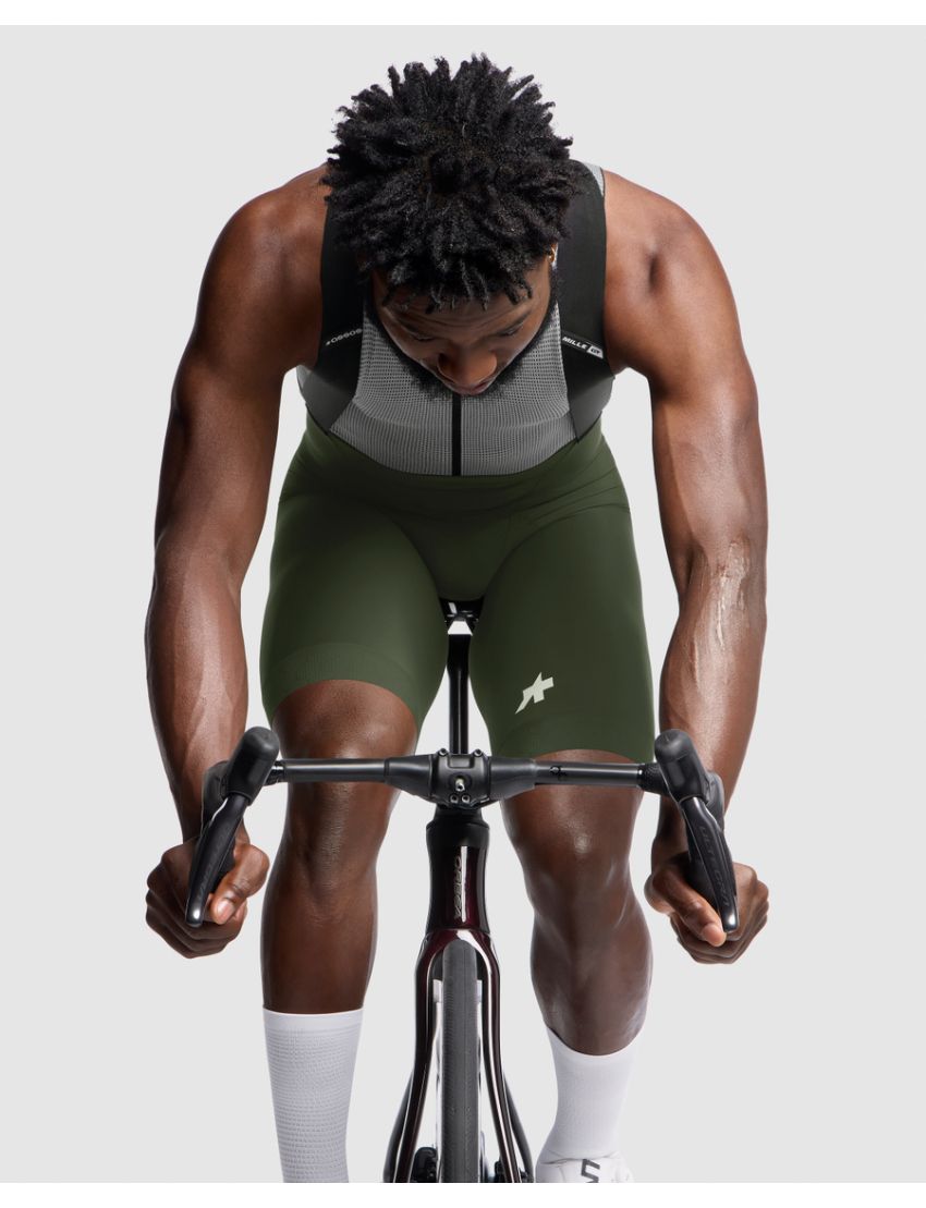 Spodenki kolarskie ASSOS MILLE GT Bib Moss Green