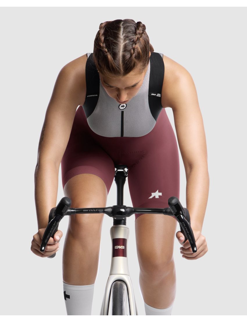 Spodenki damskie ASSOS UMA GT Bib Burgundy Red