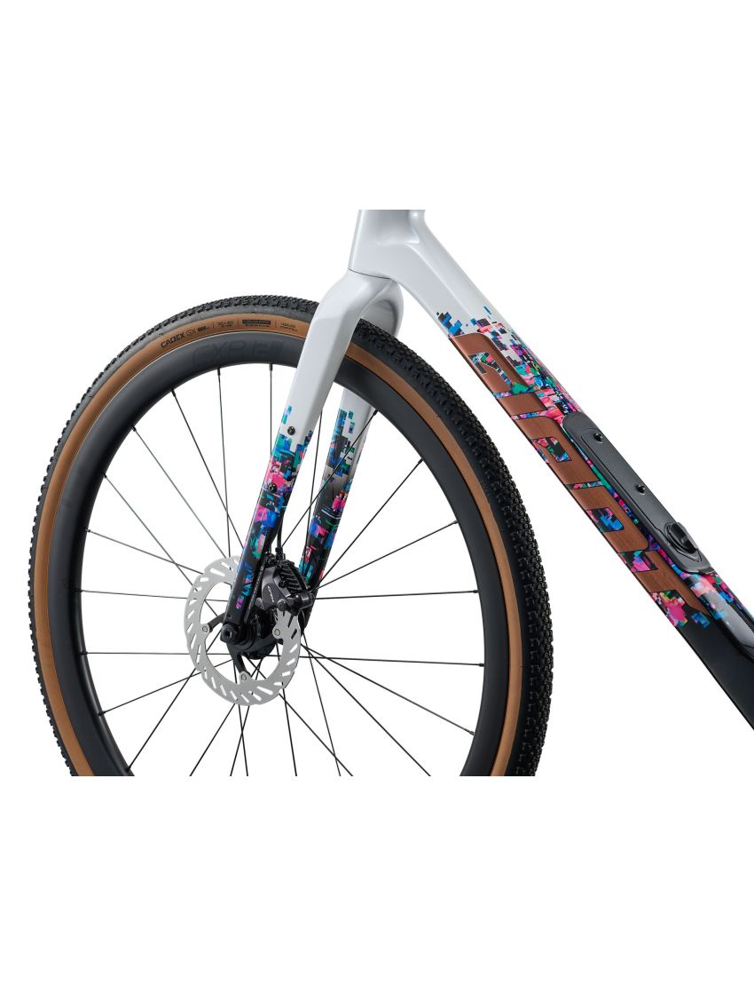 Giant Revolt Advanced 0 SE