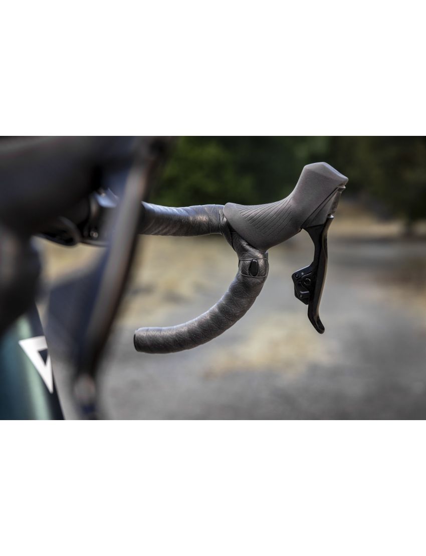 Giant Defy Advanced E+ Elite AR