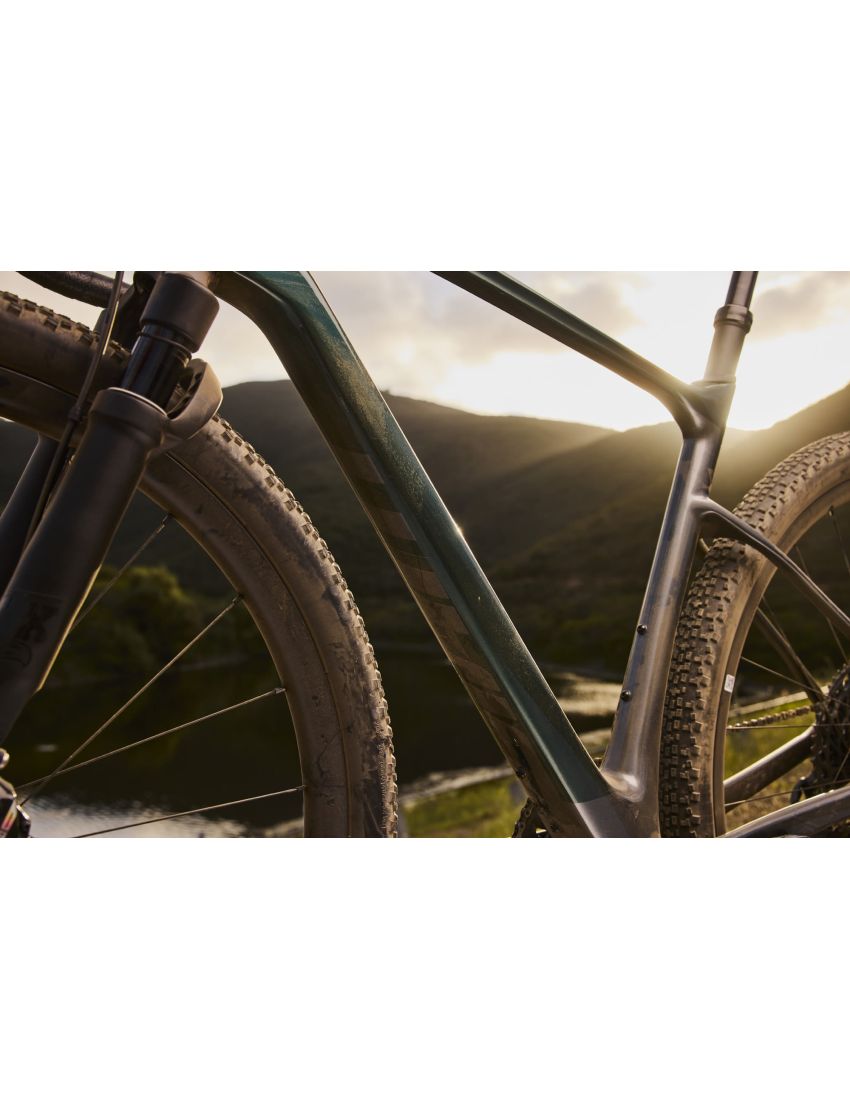 Giant Revolt X Advanced Pro 0