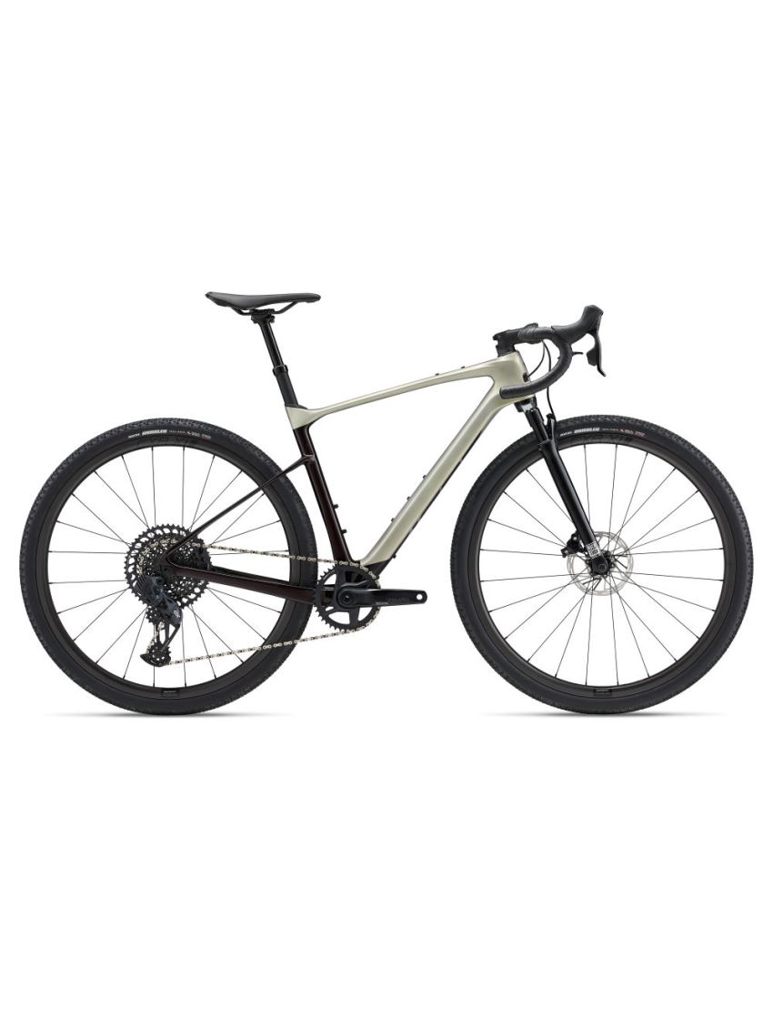 Giant Revolt X Advanced Pro 1