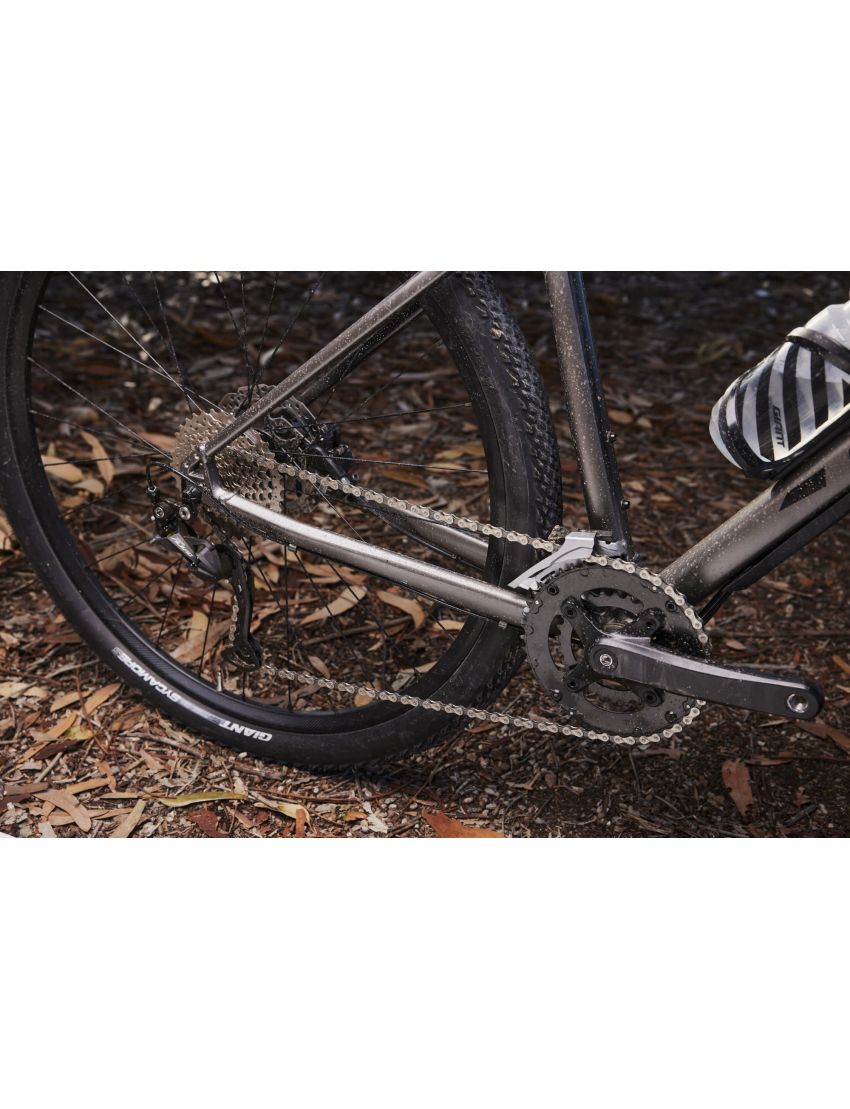 Giant ToughRoad SLR 2