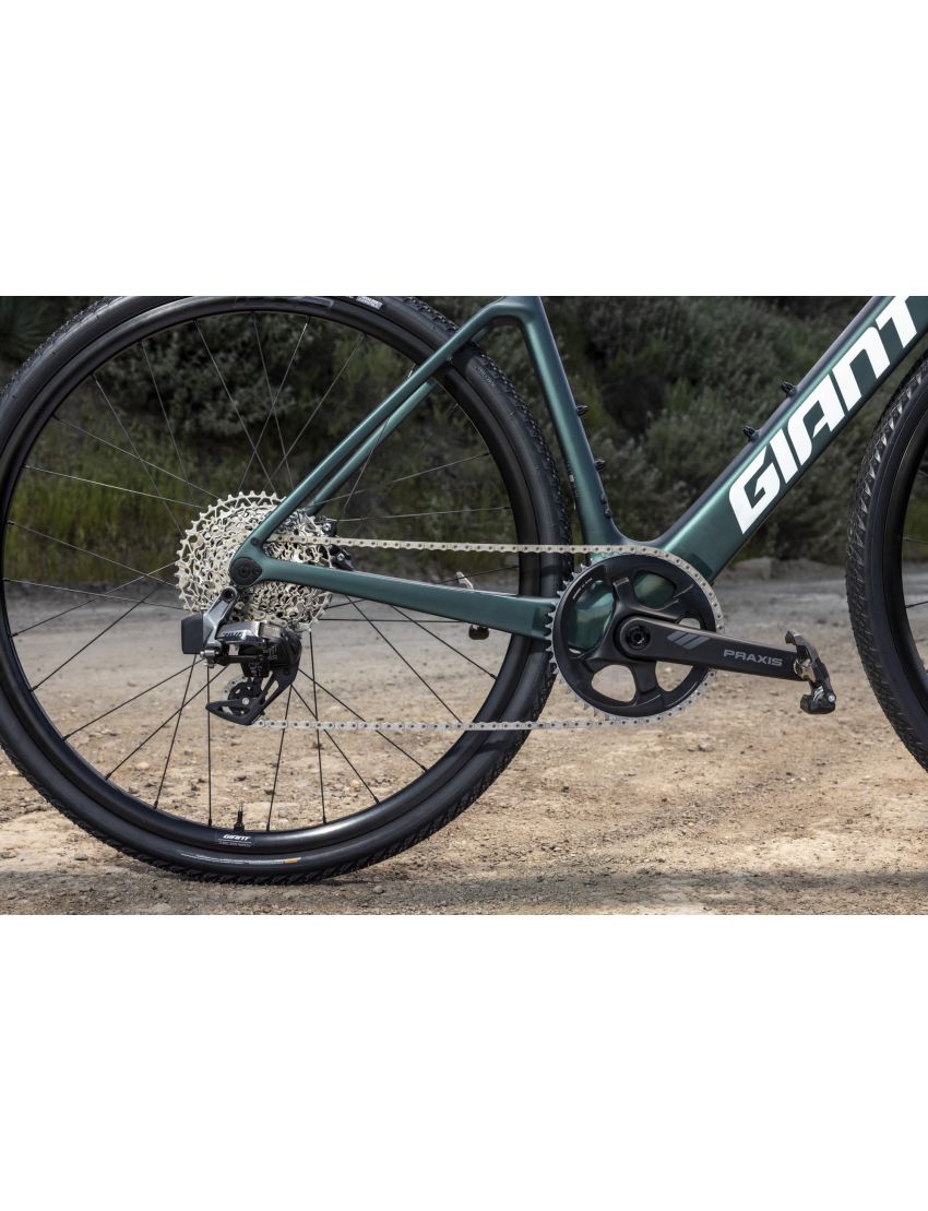 Giant Defy Advanced E+ Elite 0